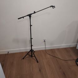  PROFESSIONAL Bluetooth Microphone With PROFESSIONAL Speakers  PROFESSIONAL LED LIGHTS FOR MUSIC SETUP