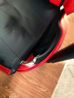 Used gaming chair and desk