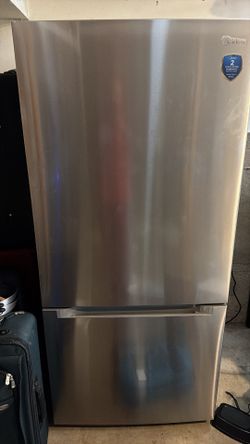 Fridge in great condition less then 1 year old