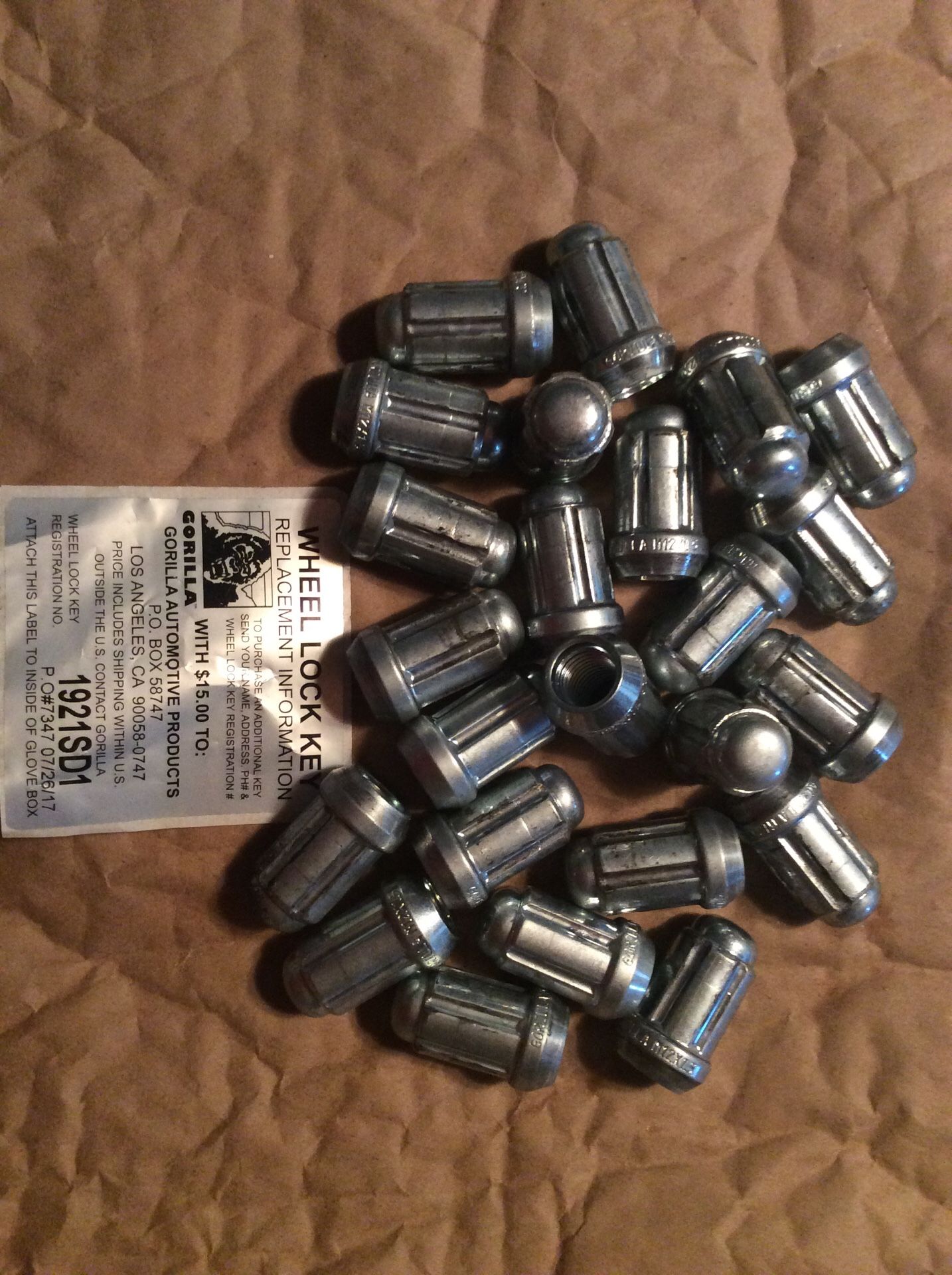 Gorilla wheel lock lug nuts M12x1.5 (24pc - no key)
