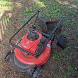 Craftsman M110 140cc push lawn mower