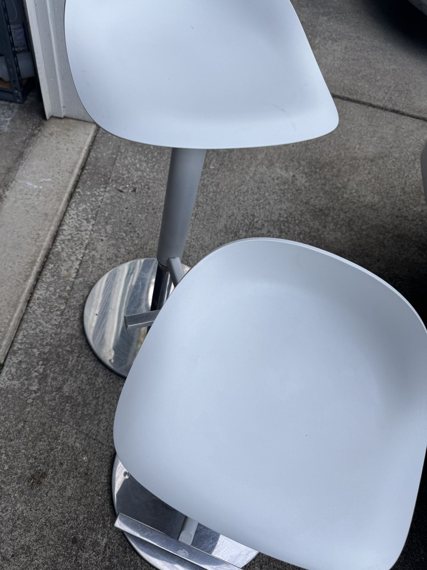 Set Of 2 Bar Stools 