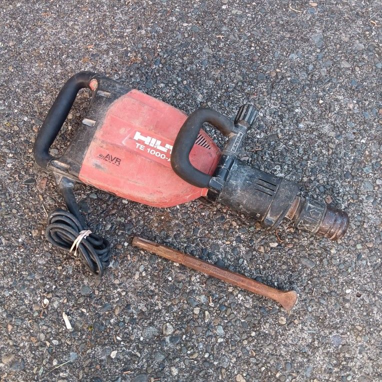 Hilti TE1000AVR Concrete Braker Jack Demolition Hammer. Good Condition with Bit. Many Other Tools. For Pick Up Fremont Seattle. No Low Ball/Trades