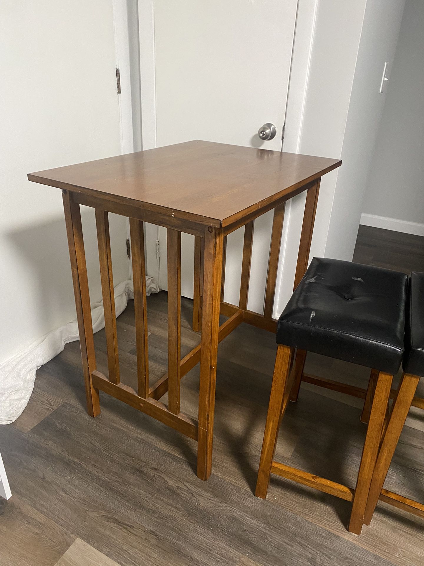 Table W 2 Stools