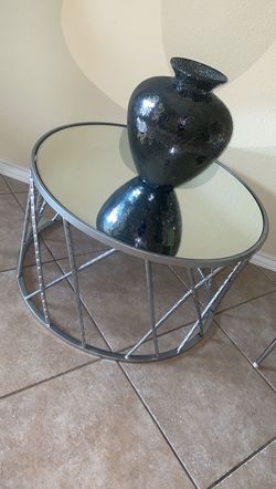 Coffee table mirror