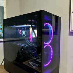 NZXT Custom Built PC - Like New