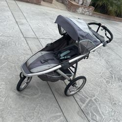 Baby trend Baby 3 Wheel Stroller 