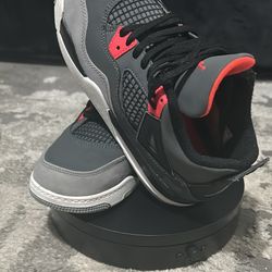 Infared Jordan 4 Retro's 