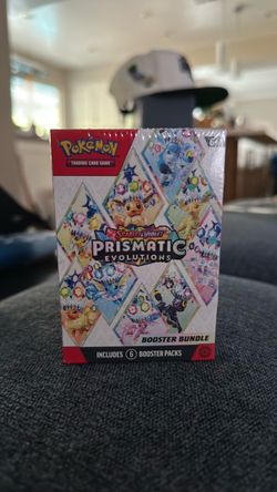 Pokémon Scarlet & Violet Prismatic Evolutions Booster Bundle