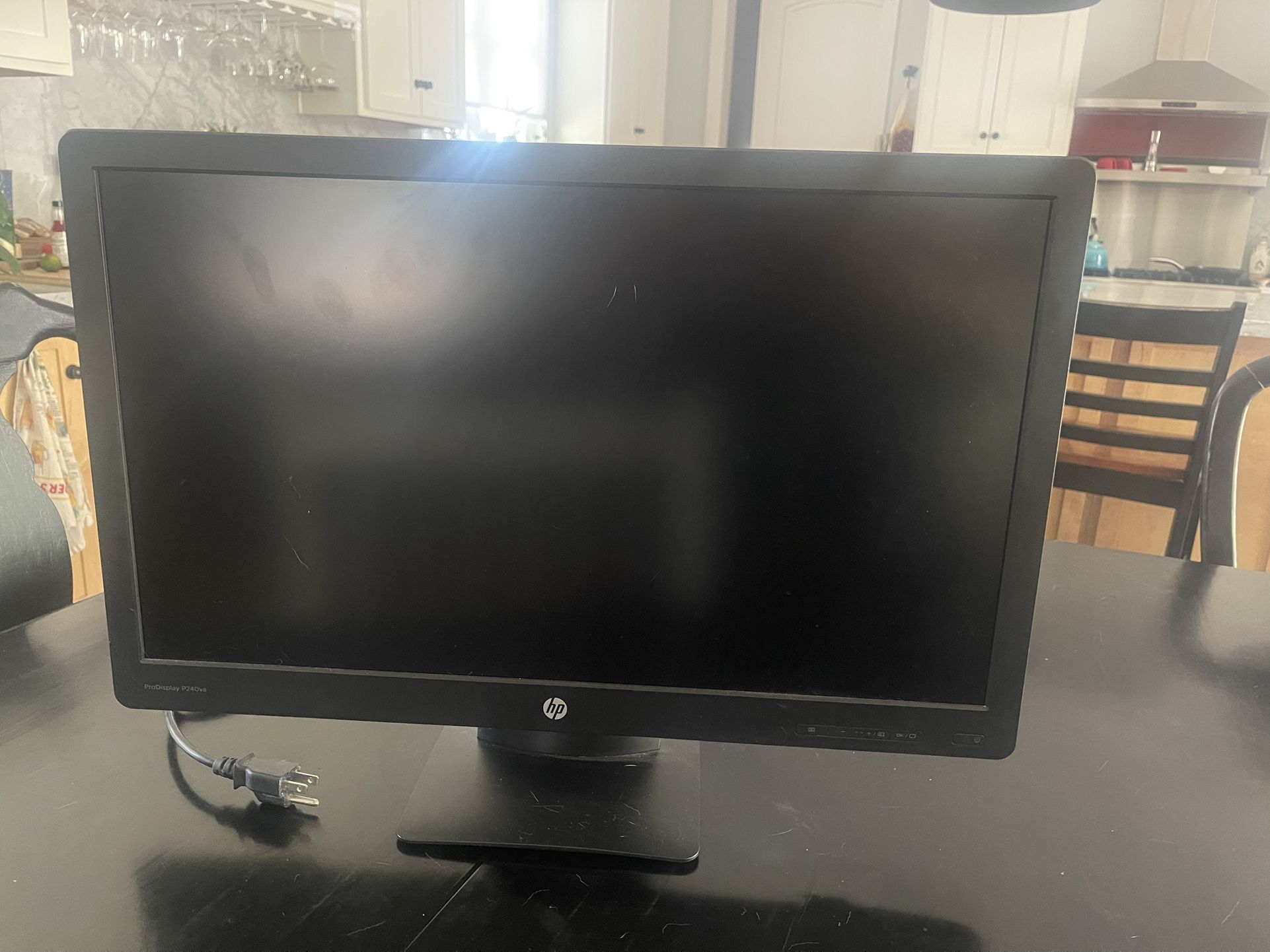 Monitor HP 24”
