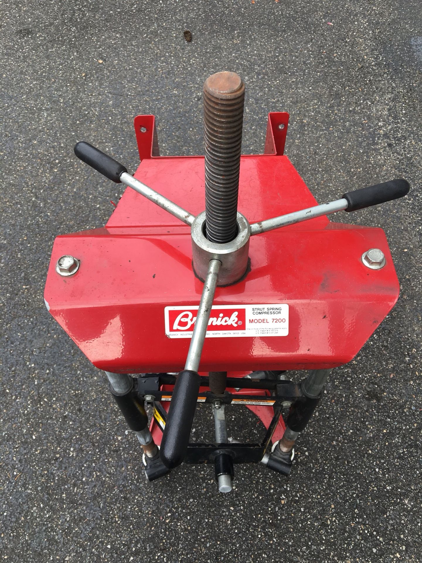 Branick Professional 7200 (Wall Mount) Strut & Spring Compressor for Sale in South Hill, WA