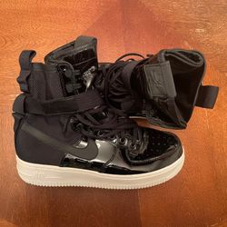 Nike Air Force 1 Shoes