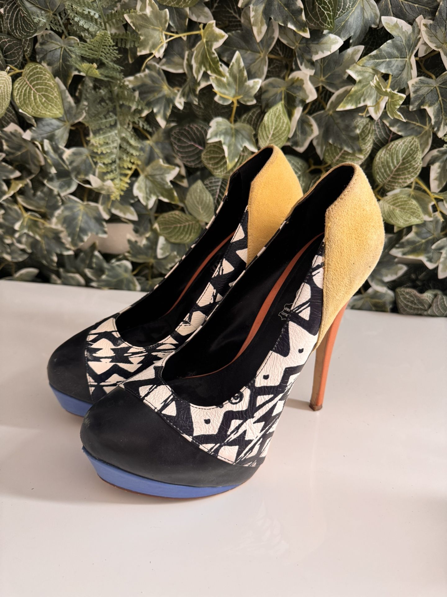 Aldo 7.5 heels