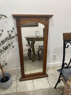 Floor mirror