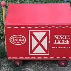Vintage New York Central System Railroad Toy Box Car Chest