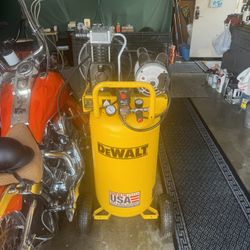 Dewalt Compressor 