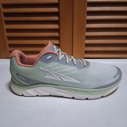 Altra Rivera 2 Women's Road Running Shoe * Size: 10.5