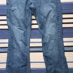 AEROPOSTAL HAILEY SKINNY FLARE JEANS.  JUNIORS SIZE1/2
