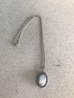 Sterling Silver Moonstone Pendant and chain