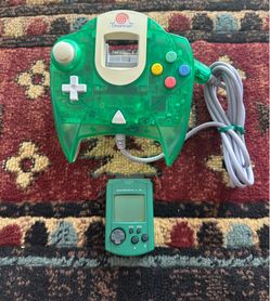 Sega Dreamcast Controller and Godzilla vmu