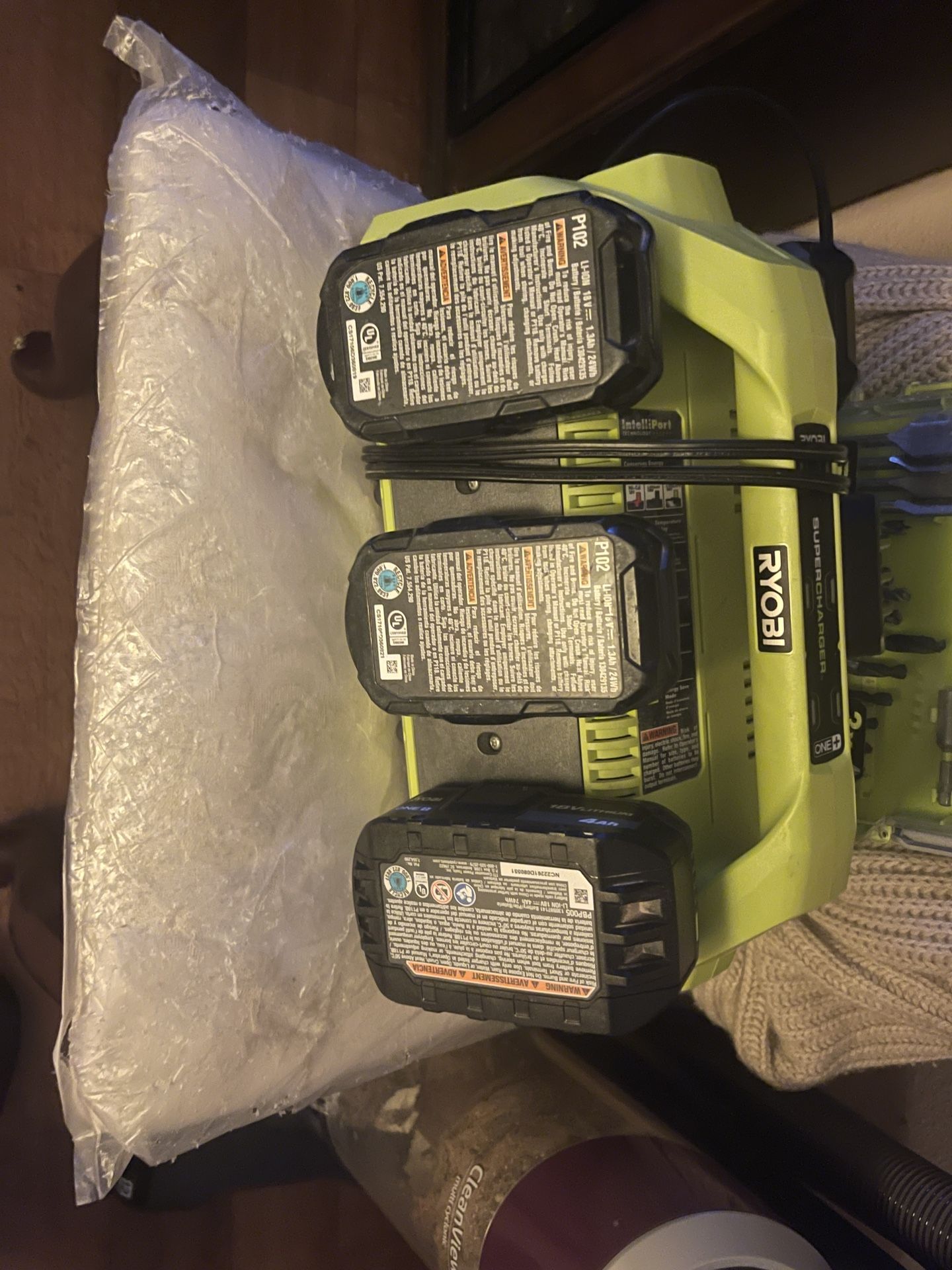 Ryobi Supercharger With 5 Battery Packs Included for Sale in North Las