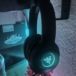 •Turtle Beach Headset compatible with all devices