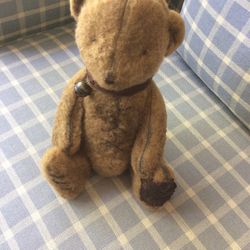 Extreme Quality Workmanship Repro Of Vintage Teddy Bear Sits 12” Hi