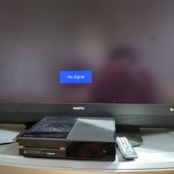 40 Inch Sanyo TV  and First Generation Xbox One