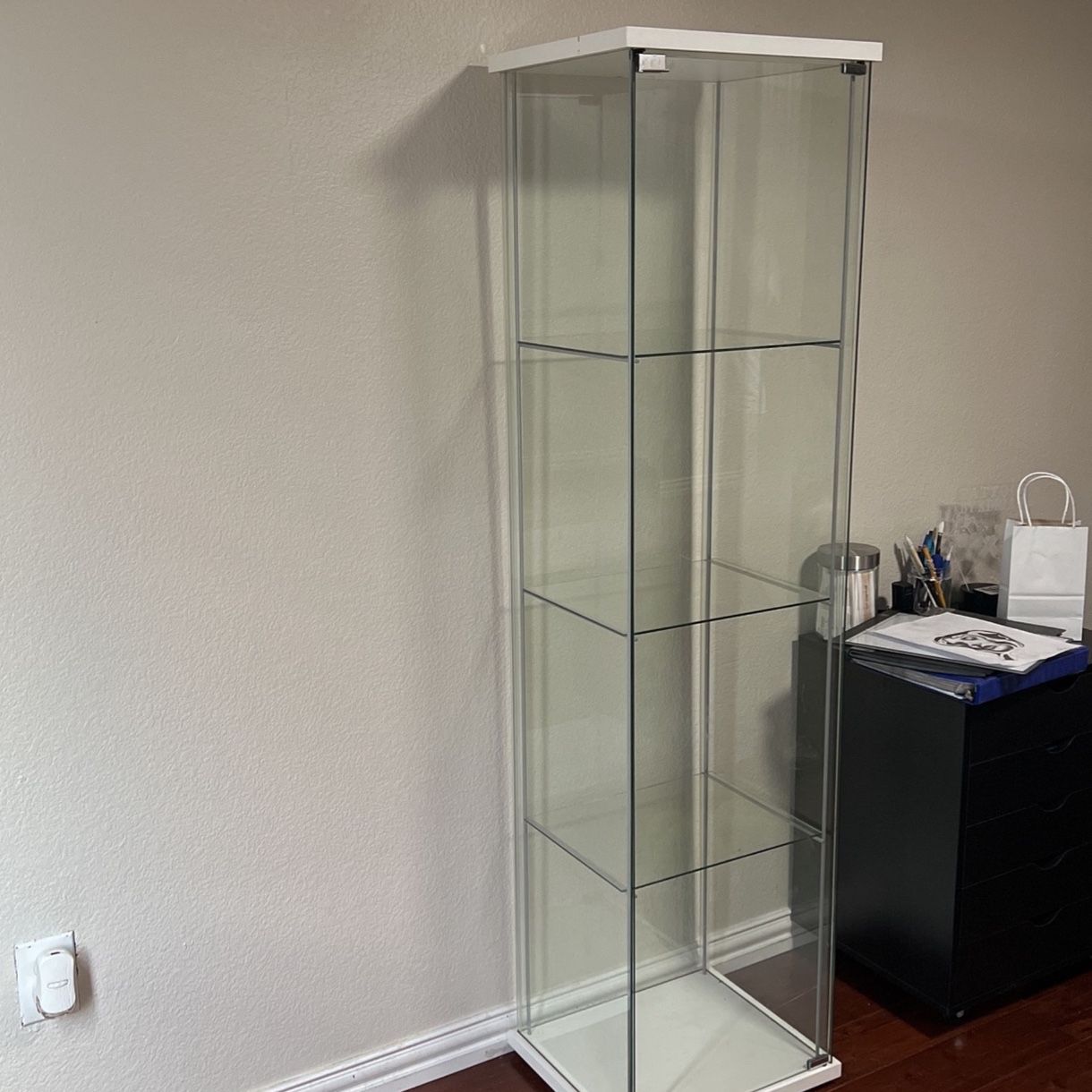 Ikea Detolf Glass-door Cabinet White for Sale in Milford, CT - OfferUp