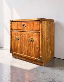 Mid Century Thomasville Campaign Nightstand – Brass Hardware