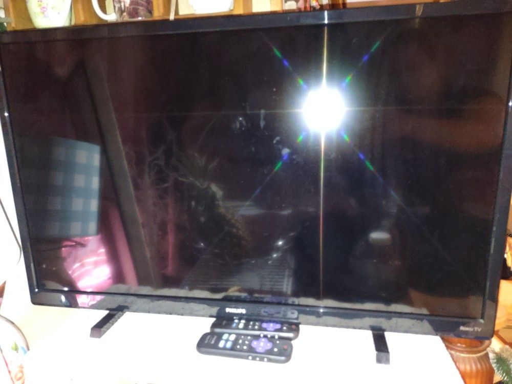 32-in Flat Screen TV