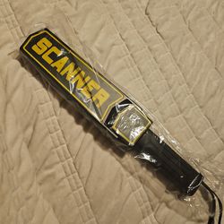 New metal detector wand