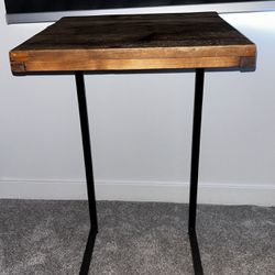  End Table/NightStand