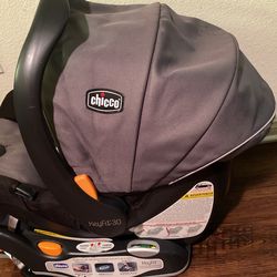 Chicco KeyFit30 Car Seat & 2 Bases