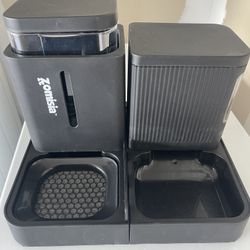 Animal Water And Food Bowl 