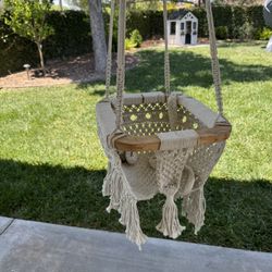 Finn + Emma - Handmade Macrame Baby 