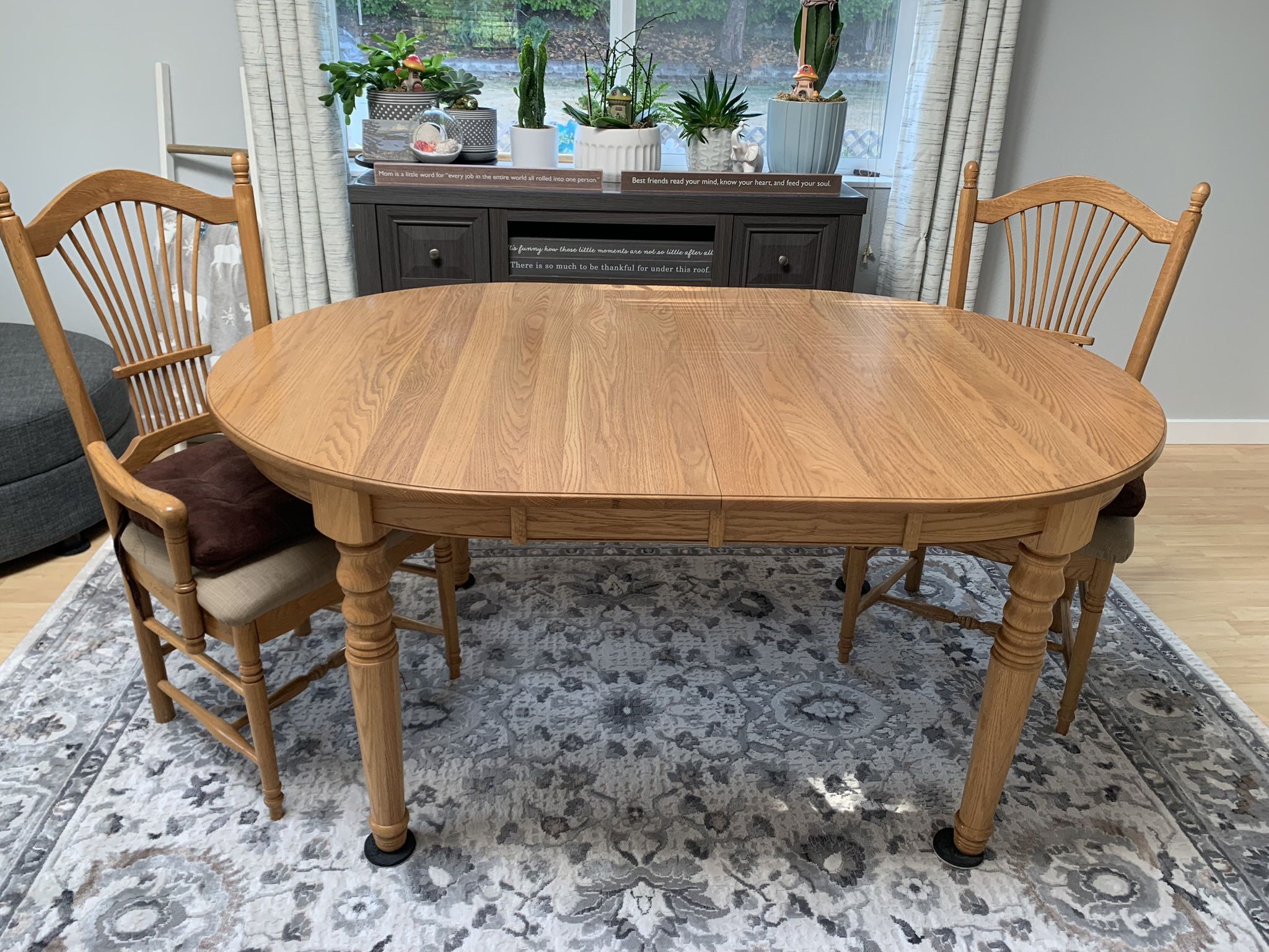 Dining Set- Expandable
