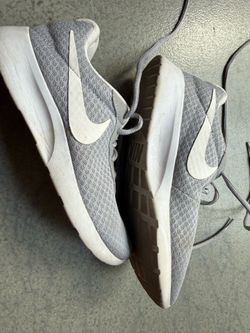 Nike Light Gray Mesh Sneakers with White Swoosh - Size 6.5