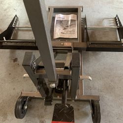 Pittsburg Tractor/ATV Lift