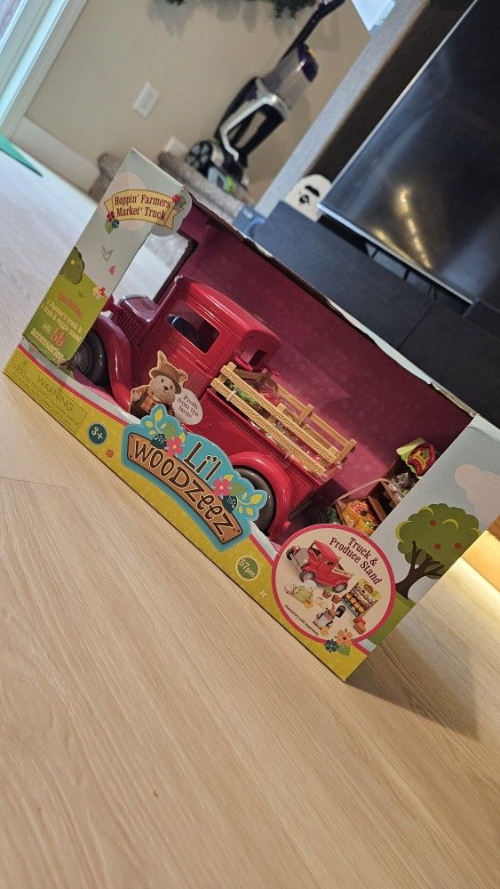Lil Woodzeez Truck ($10)