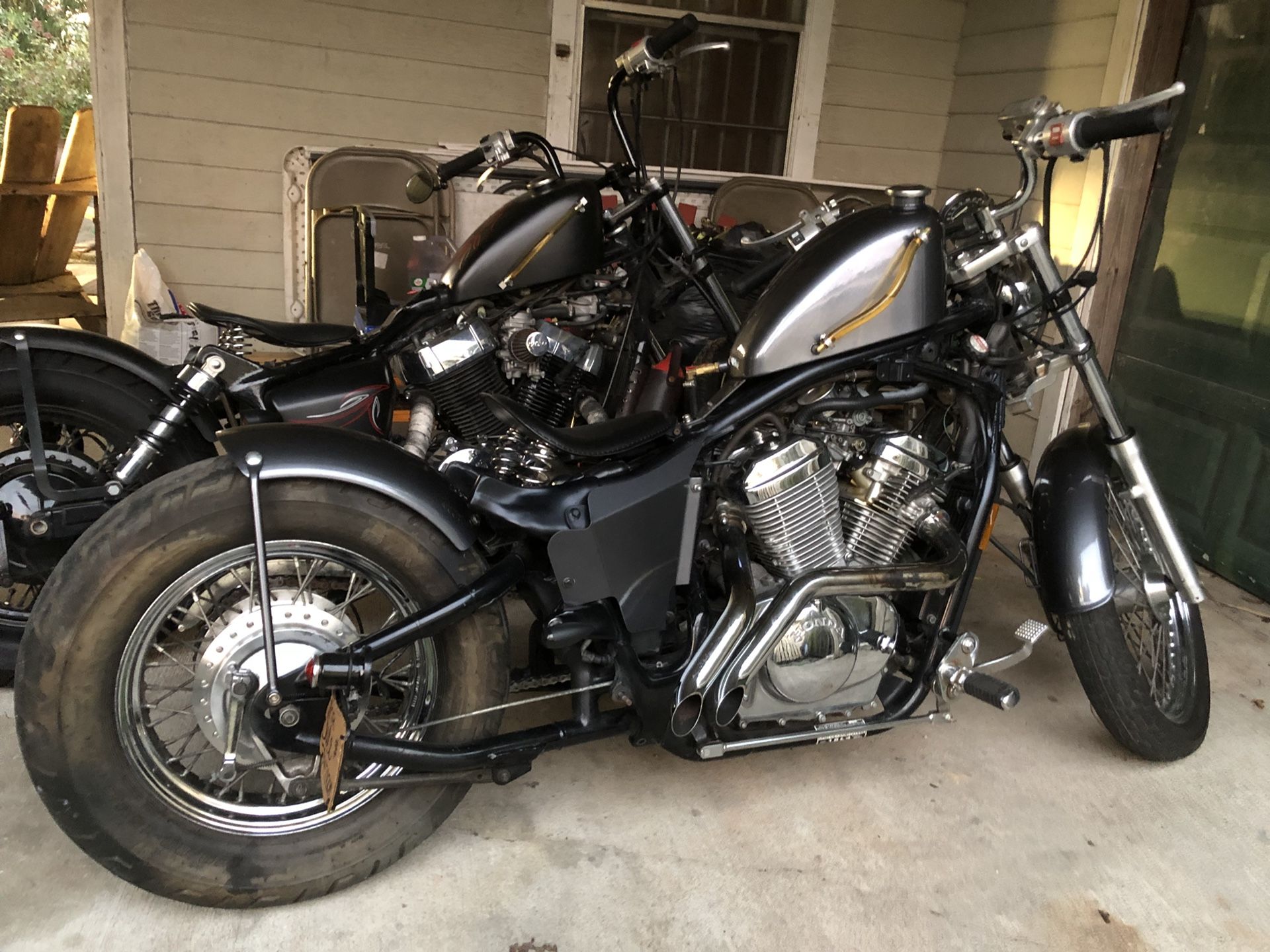 Honda shadow sale 600 vlx bobber