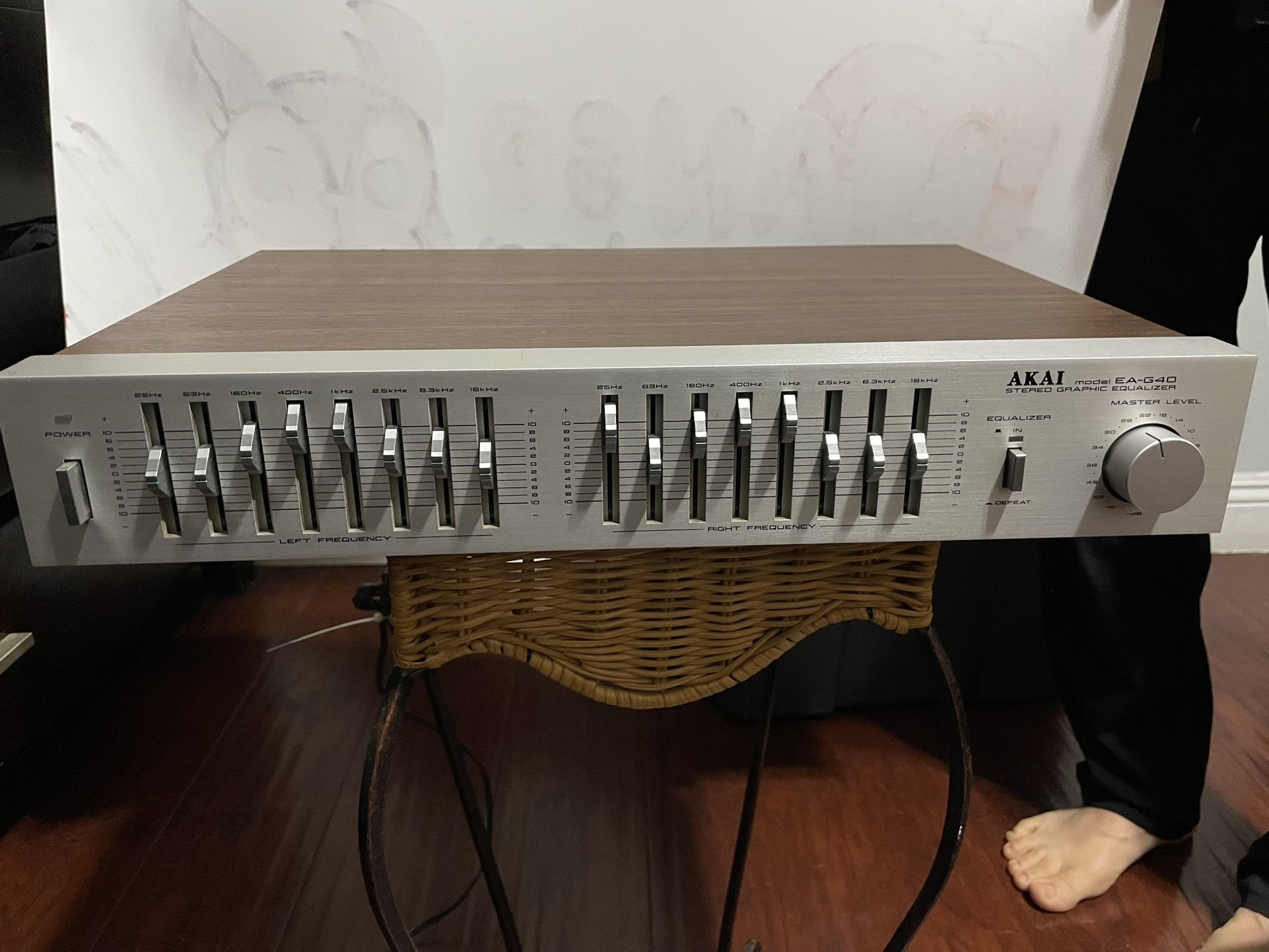Akai EA-G40 Stereo Graphic Equalizer