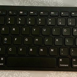 Anker Bluetooth Keyboard