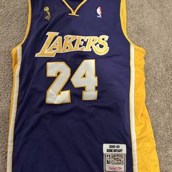 08-09 Kobe Bryant Lakers Jersey 