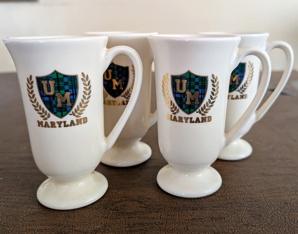 Set of 4 vintage University of Maryland collectible souvenir pedestal coffee mugs glazed cups