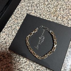 FREE w/ $10 Purchase 