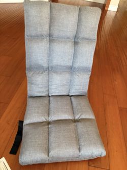 Kuya Floor Chair