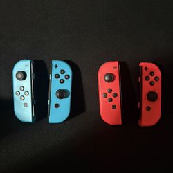 Nintendo Switch Controllers (2 Sets) 