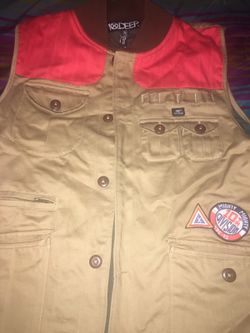 10 deep clothing vest size 3xl fits like a 2x