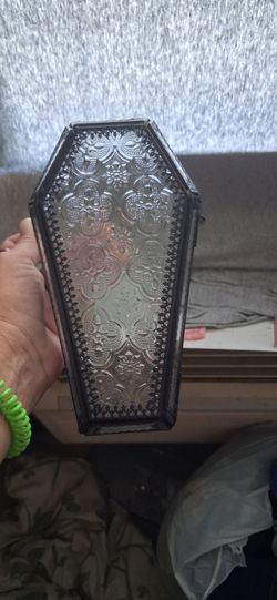 Glass coffin jewlery box